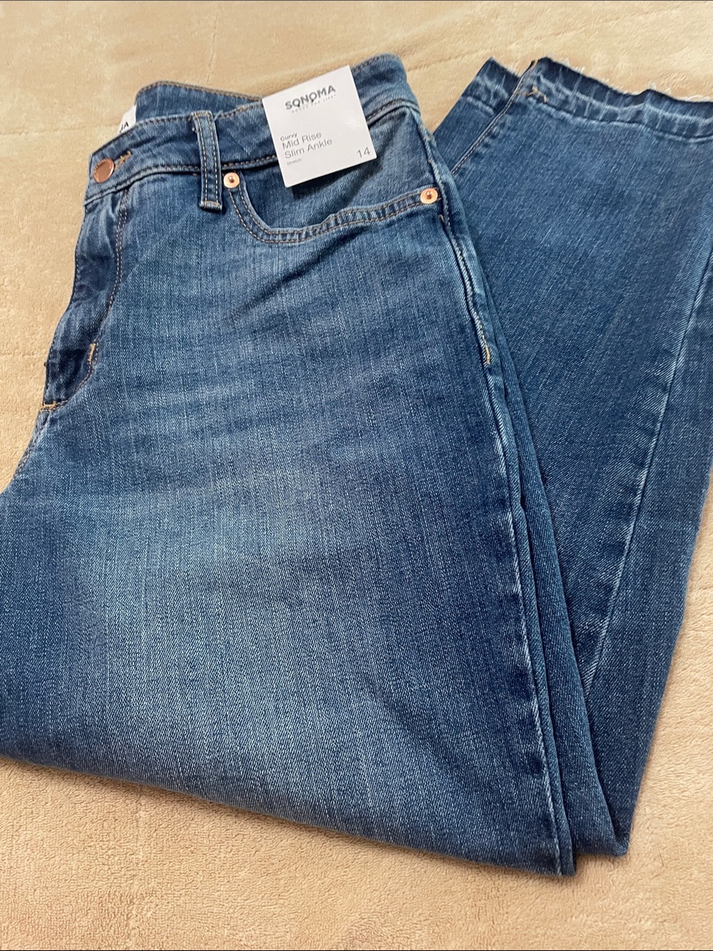 Sonoma Curvy Mid Rise Slim Ankle Jeans